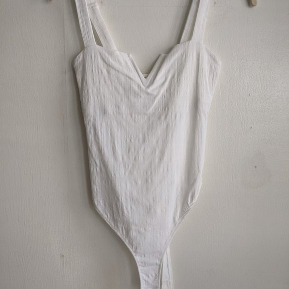 Free People Pippa V-Wire Bodysuit - Picture 5 of 9